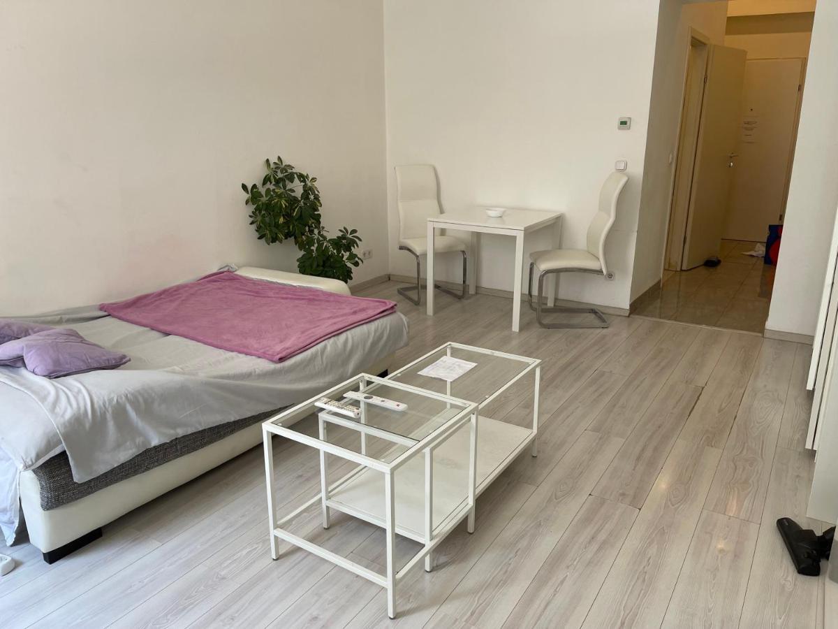 Huetteldorf Apartment Vienna Exterior photo